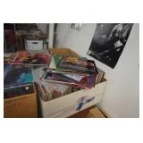 8 Boxes Vintage Music LP