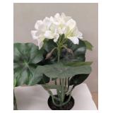 Set of 3 potted geranium arrangements Artificial construction Ceramic Containers