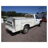 2002 Chevy 2500HD w/Knapheid Service Body