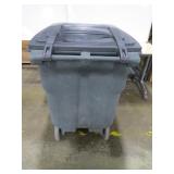 96 Gallon Toter Trash Container - Cracked Lid