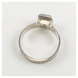 Princess Cut Peridot Bezel Set Sterling Silver Ring. Size 7 - 7.25.