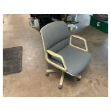 Used Swivel Office Chair with Armrests
