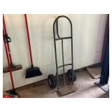 Durable Steel Hand Truck with Pneumatic Tires