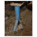 Collection of 6 Heavy Duty Adjustable Jack Stands in Red and Blue