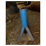 Collection of 6 Heavy Duty Adjustable Jack Stands in Red and Blue