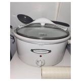 Kitchen Appliance and Accessory Set Including Hamilton Beach Slow Cooker, Mini Blender, and More