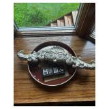 Decorative Wall Accent, Plaque with Inspirational Quote, and Vintage Magazine Tin