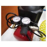 Small Air Compressor & Air Hose