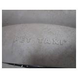 Pet Carrier/Kennel 16"x16"x24"