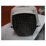 Pet Carrier/Kennel 16"x16"x24"