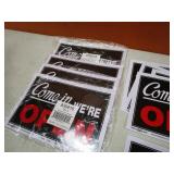 (30) Open/Closed Signs