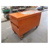 RIGID JOB BOX WITH CASTERS