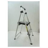 Step Ladder. 41"