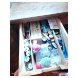 Vintage Singer Sewing Machine with Integrated Wooden Sewing Cabinet