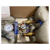 Strahman® M-200TS Wall Mounted Thermostatically Controlled Mixing Station