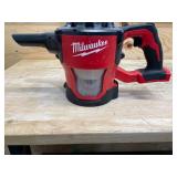 Milwaukee M18™ Compact Vacuum Kit 0882-20 Tool Only