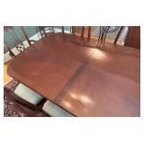 Elegant Drexel Heritage Mahogany Dining Room Table with Eight Chairs