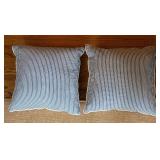 Copper & Moo Nautical Rug with Three Coordinating Accent Pillows