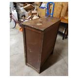 4 Drawer chest of drawers