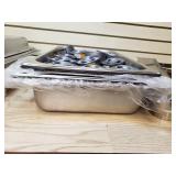 Metal warming / heating trays with Safe Heat 2 chafing fuel