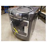 Maxima front load Clothes washer