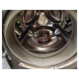 Maxima front load Clothes washer