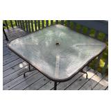 quare Glass Top Patio Table