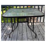 quare Glass Top Patio Table