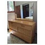 Bassett Mid-Century Vintage Dresser with Mirror