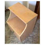 Vintage Harmony House Side Table / Nightstand / Accent Table