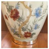 Lovely Vintage Floral Lamp