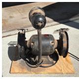 Sears Craftsman 6 Inch Bench Grinder Model: 319.190400