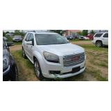 2016 GMC Acadia (REPOSSESED VEHICLE AS-IS)