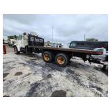 1996 Ford Louisville Crane Truck - National Articulating Crane N80