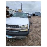 2003 Chevy 2500 4X4 Regular Cab Pickup