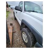 2003 Chevy 2500 4X4 Regular Cab Pickup