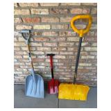 Set of 3 Snow Shovels with Ergonomic Handles