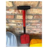 Set of 3 Snow Shovels with Ergonomic Handles