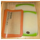 Kitchen Essentials Bundle: Cling Wrap, Parchment, Foil, Mitts & Mats - content quantities unverified