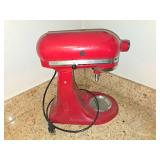Used KitchenAid Artisan Stand Mixer in Red