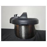 Set of Cooking Items: Pressure Cooker, Mixer Bowl, and Ceramic Tart Dish