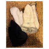 Assorted Winter Clothing Bundle - Gloves and Thermal Pants