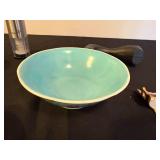 Assorted Electronics and Decorative Items Bundle Inc Blue Tooth Speaker