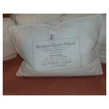 Medium  Luxury White Duck Down  Machine Washable