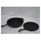 Lot of 2 Lodge Cast Iron Pans