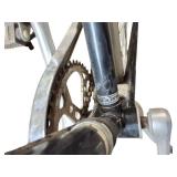 Vintage 1975 SEKAI 150 - black in color, 5-speed mountain bike.