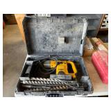 DeWalt D25650 1 3/4" Rotary Hammer with Bits