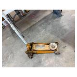 2 1/4 Ton Floor Jack