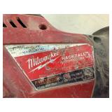 Milwaukee Saws & Charger 18V