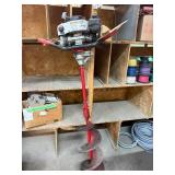 Earthquake Power Earth Auger Model 9000 with Extension